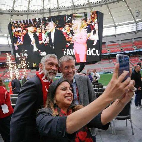 詹姆斯,岁乔丹野球,赛展露惊人,一号娱乐,一号娱乐官网,H5一号娱乐官网,一号娱乐官网玩家首选