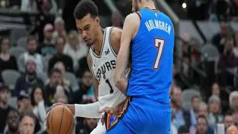 爵士主场分析：两连胜后，期号专家质合推荐前区十码能否逆转